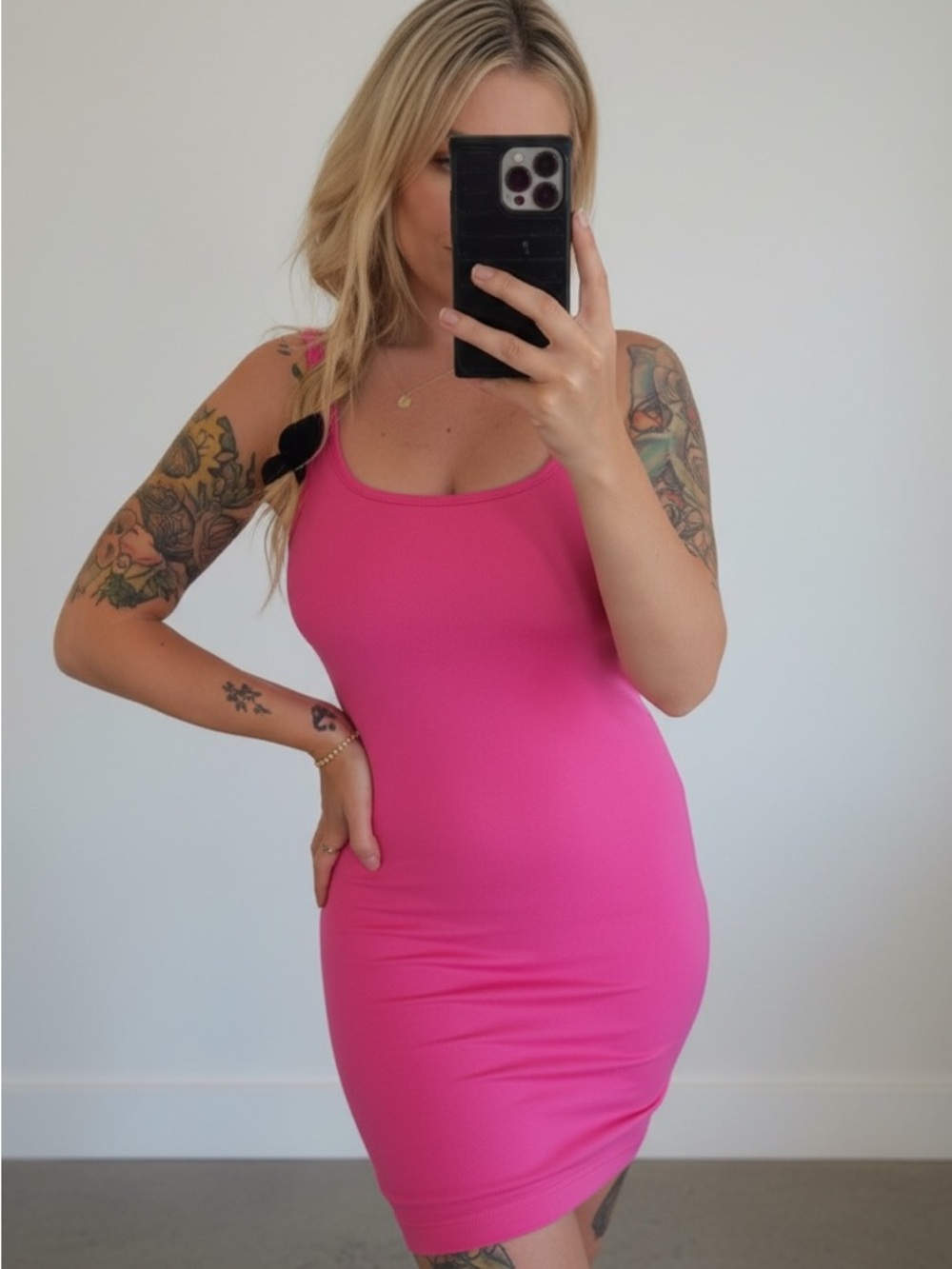 Hot Pink Ribbed Scoop Neck Bodycon Mini Dress Size M